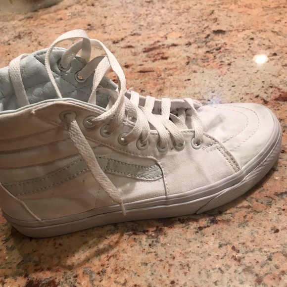 Vans - Picture 3 of 5